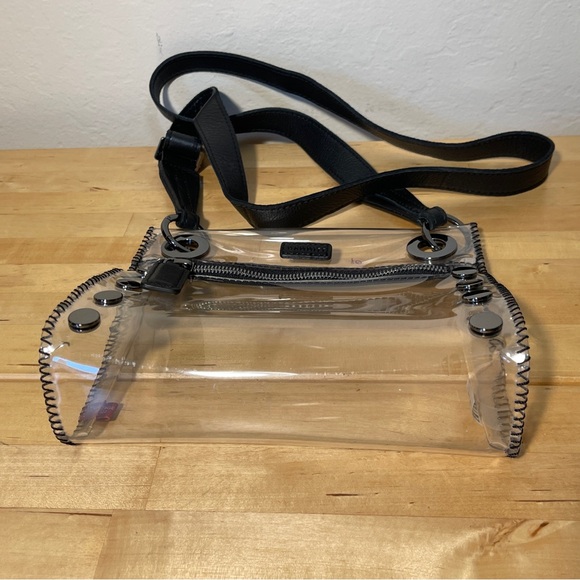 Hammitt Tony Small Bag Clear Plastic / Black Leather / Gunmetal Hardware - Picture 6 of 15